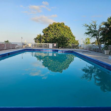 Montego Bay Club Apartments Dış mekan fotoğraf