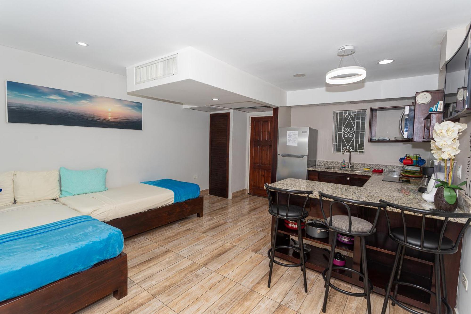 Montego Bay Club Apartments Dış mekan fotoğraf