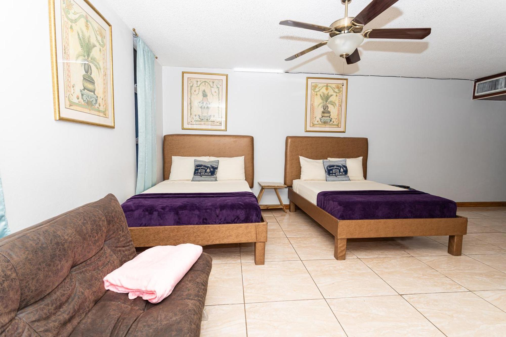 Montego Bay Club Apartments Dış mekan fotoğraf